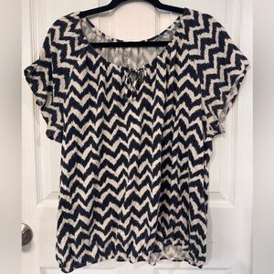 Chevron top